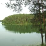 Kopiec nad jeziorem Balosza